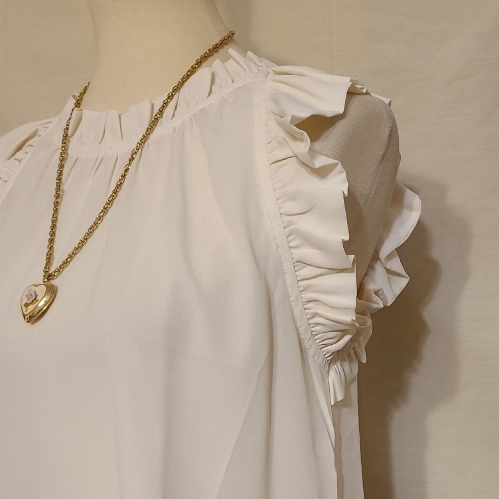 The Workshop Elegant Cream Ruffle Sleeveless Top - Picture 6 of 9